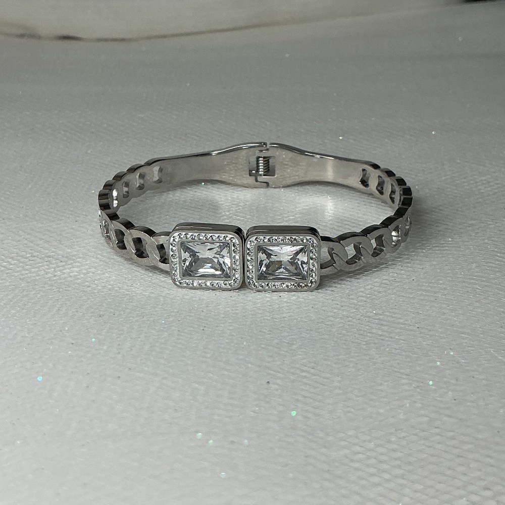 Stainless Steel CZ Station link Hinged Bracelet